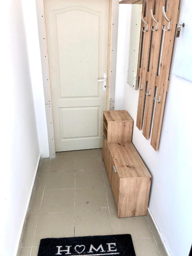 Apartment Tesla Панчево Экстерьер фото